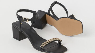 chain detail sandal
