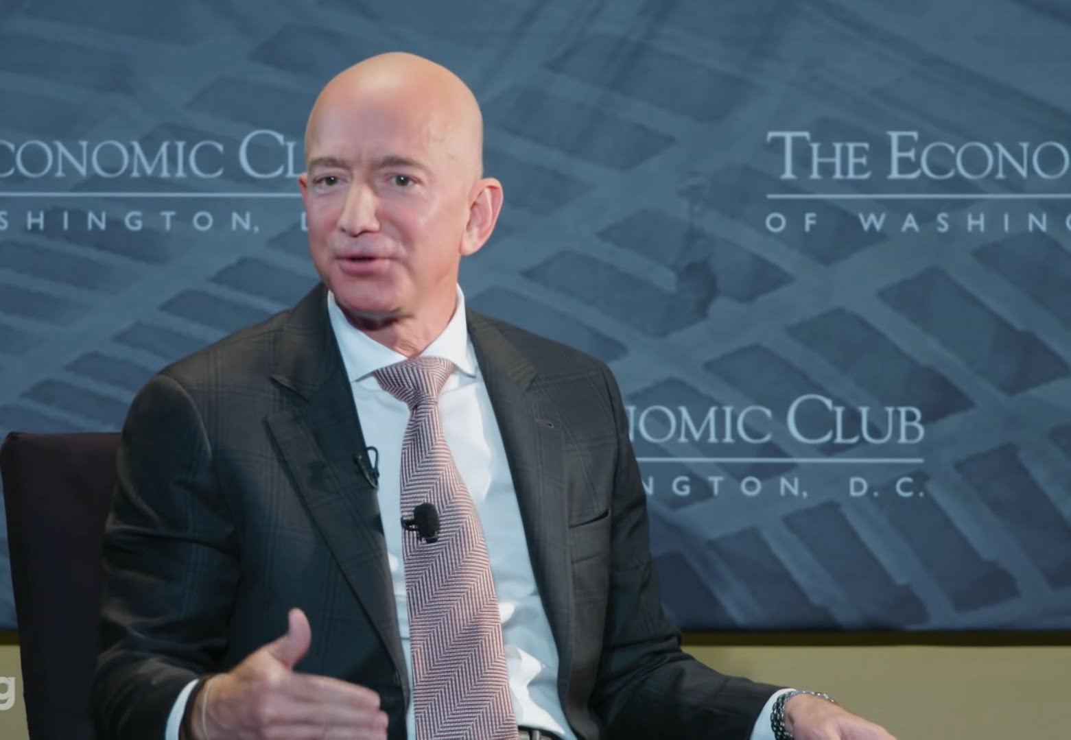 Prinsip Bisnis Jeff Bezos Untuk Mencapai Kesuksesan Abadi dalam Bisnis