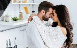 Tips Menjaga Hubungan Suami Istri Yang Baik Agar Tetap Harmonis