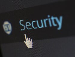 Tantangan Cyber Security pada Fintech yang Perlu Diperhatikan