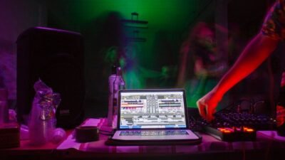 5 Aplikasi DJ Mixing Lagu Terbaik dan Termudah Dipelajari.